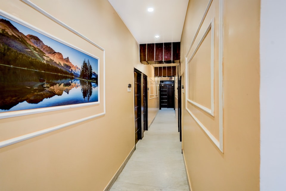 Super Collection O Patliputra Sports Complex Formerly Wellfood Inn, Kankarbagh Patna, Patna