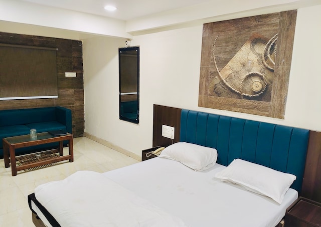  Hotel O Lal's Plaza