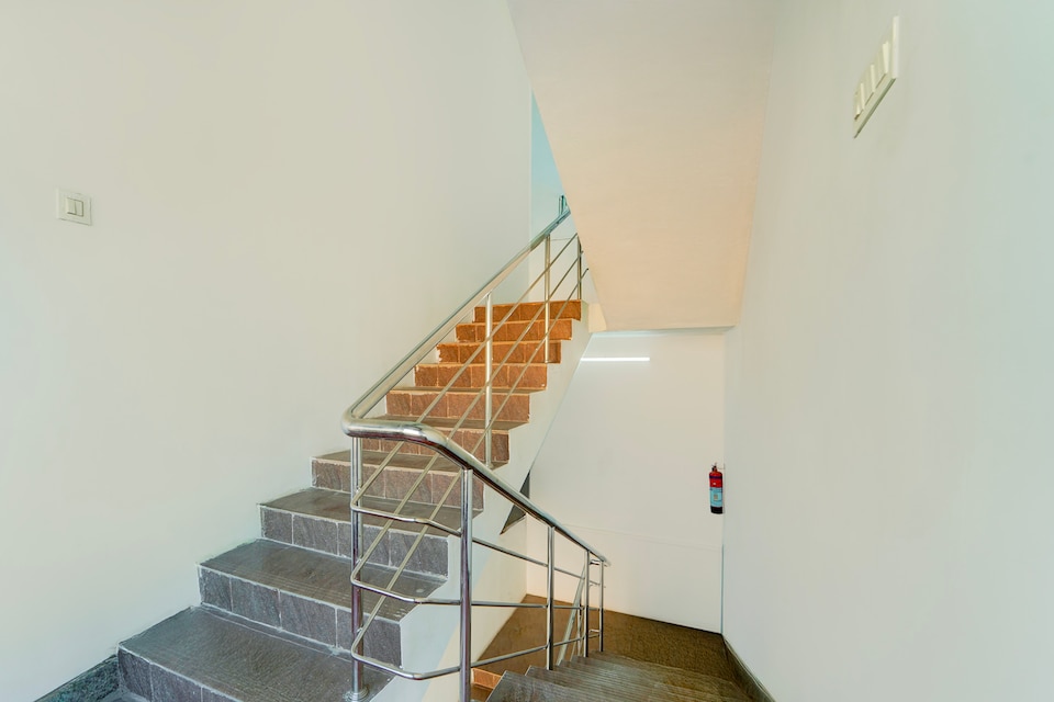 Hotel O Ramanuja Nagar Singanallur Road, Avinashi Road Coimbatore, Coimbatore