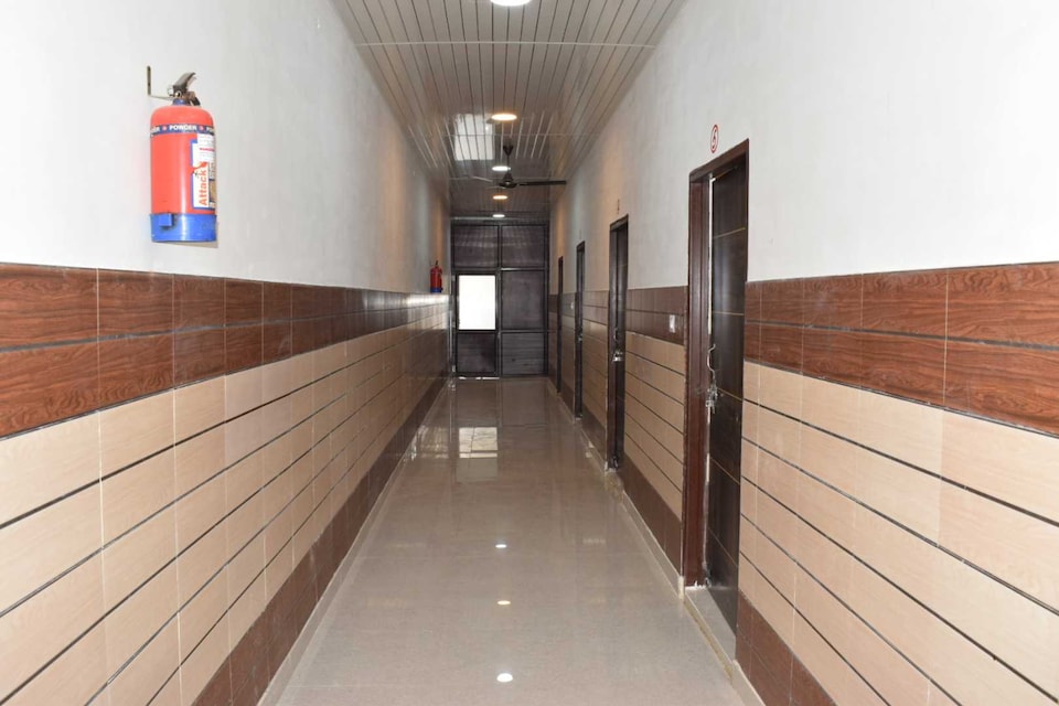 OYO Chaudhary Farm House, Meerut, Meerut