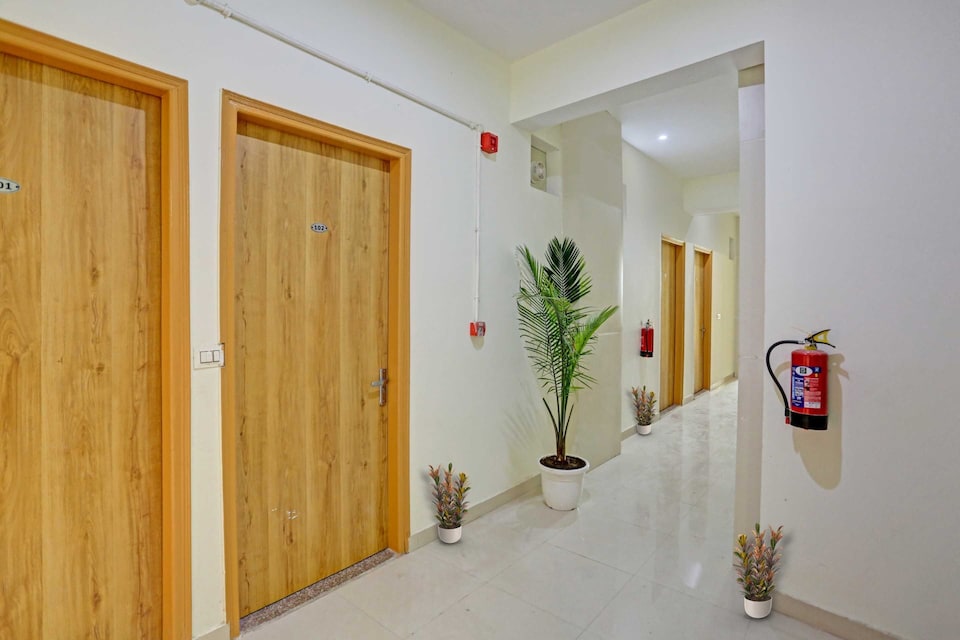 Hotel O Star key, Old Gurgaon, Gurgaon