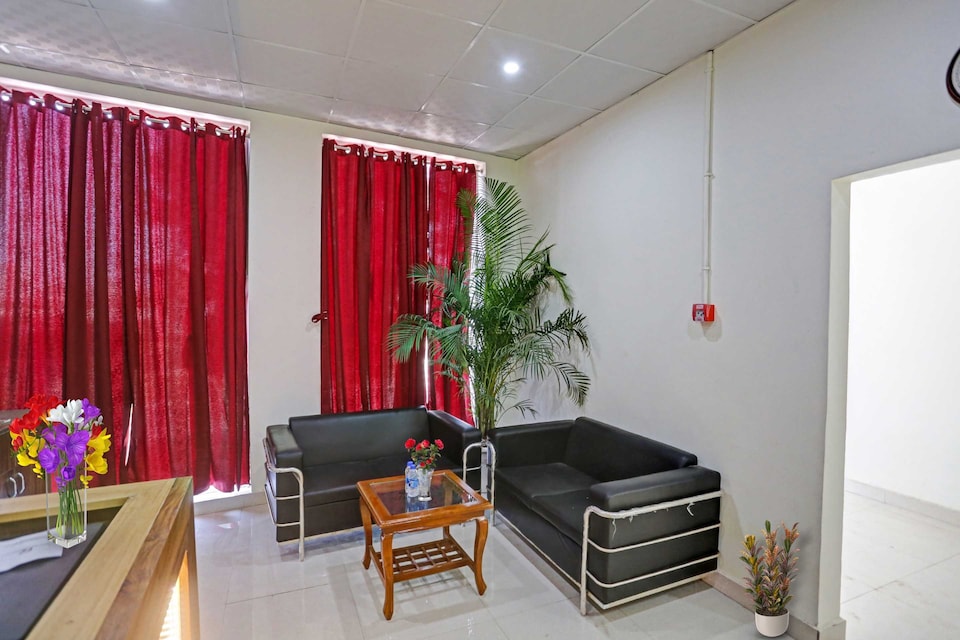 Hotel O Star key, Old Gurgaon, Gurgaon