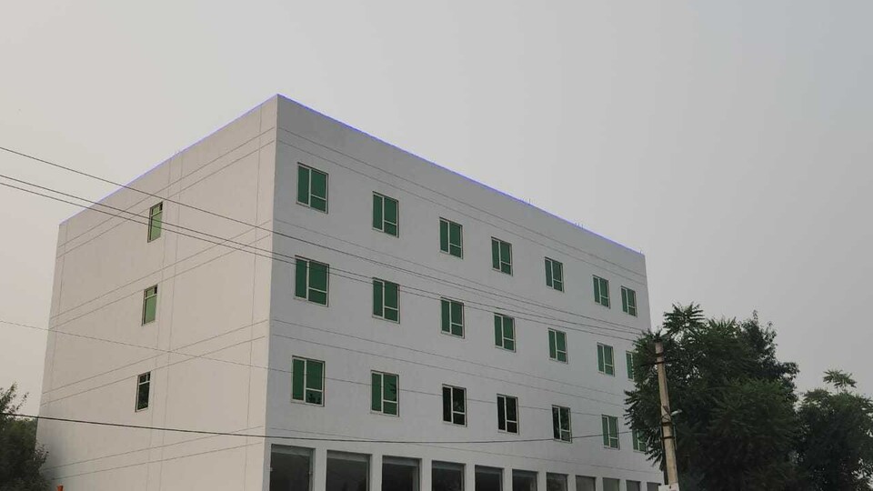 POP Hotel Met City, Old Gurgaon, Gurgaon