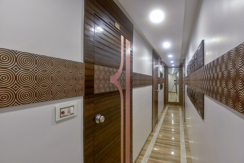 OYO 28893 Hotel Gulf, Mumbai CST-Churchgate-Colaba, Mumbai