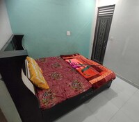 SPOT ON 703867 Panchhi Guest House