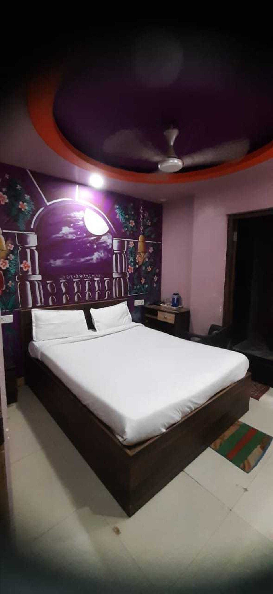 POP The Star Inn, Naini, Prayagraj