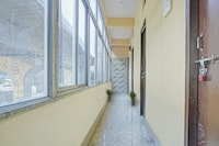 Hotel O Shree New Hotel Rajdhani