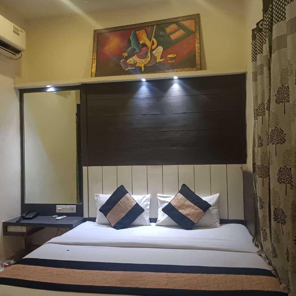 POP Hotel Ram, Karol Bagh Delhi, Delhi