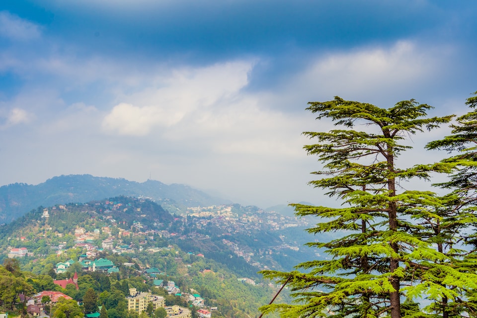 OYO Home 12429 Vintage 3BHK, Library Chowk Mussoorie, Mussoorie