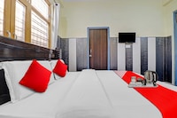 Collection O 703940 Hotel Durga Palace