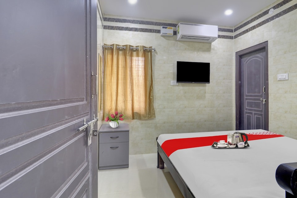 Super Hotel O Ashoka Classic Near Gokul Chat, Abids-Nampally, Hyderabad