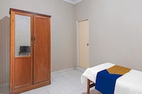 Hotel O Flamboyan 25 Homestay Syariah