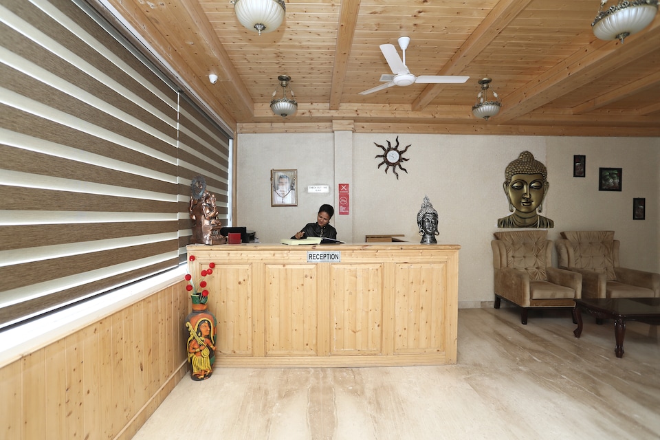 OYO 12463 Hotel Highland, Picture palace Mussoorie, Mussoorie