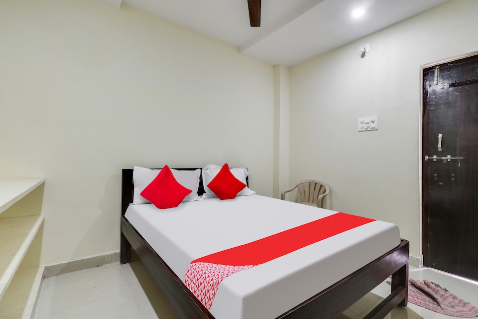 Flagship Sai Aditya Inn, Srikakulam, Srikakulam