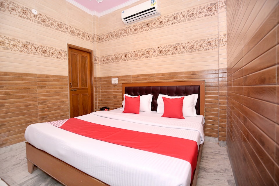 OYO 12466 New bhaskar, South Chandigarh, Chandigarh