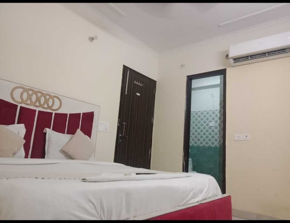 Hotel O Sky Residency, Karol Bagh Delhi, Delhi