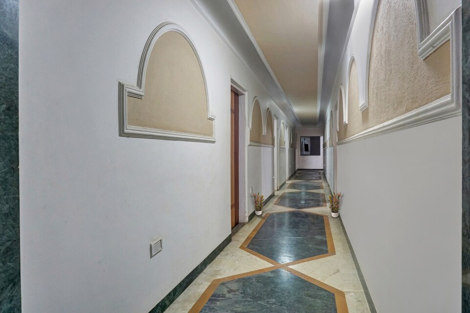 Capital O 804659 Hotel National Palace, Mumbai Panvel-CBD, Mumbai