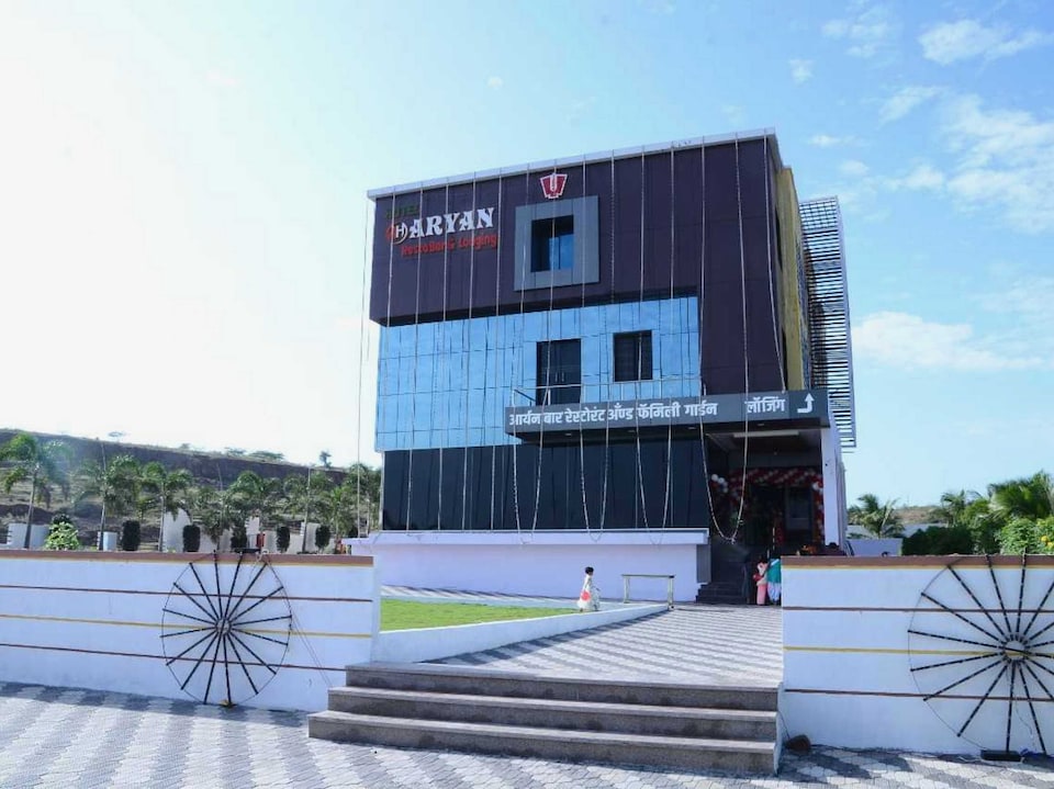 OYO Flagship Hotel Aryan Lodging And Boarding, Baramati, Baramati