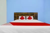 Hotel O Deva Guest House Near Johari Enclave Metro Station