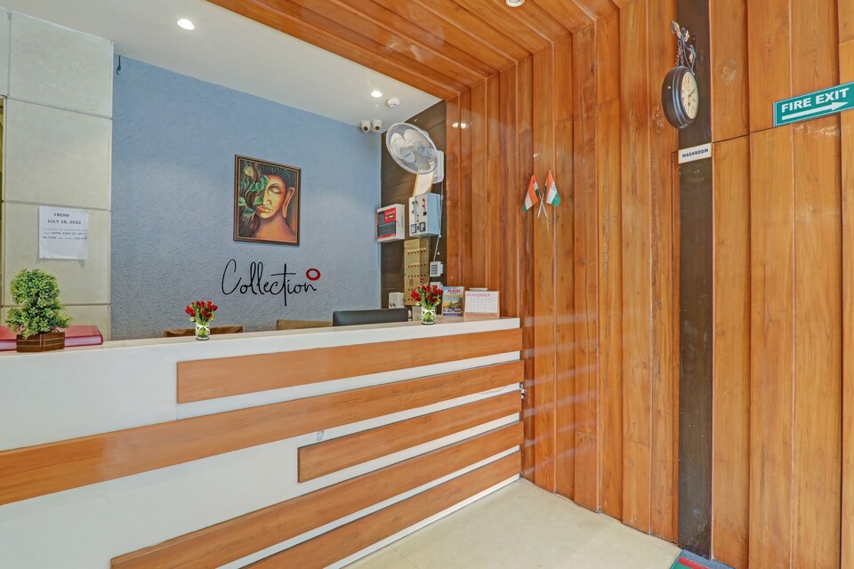 Collection O City Centre Hotel Near Sahara Ganj Mall, Charbagh Lucknow, Lucknow