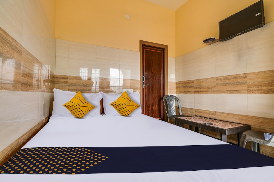 SPOT ON SS Lodge, Nellore Bus Station, Nellore