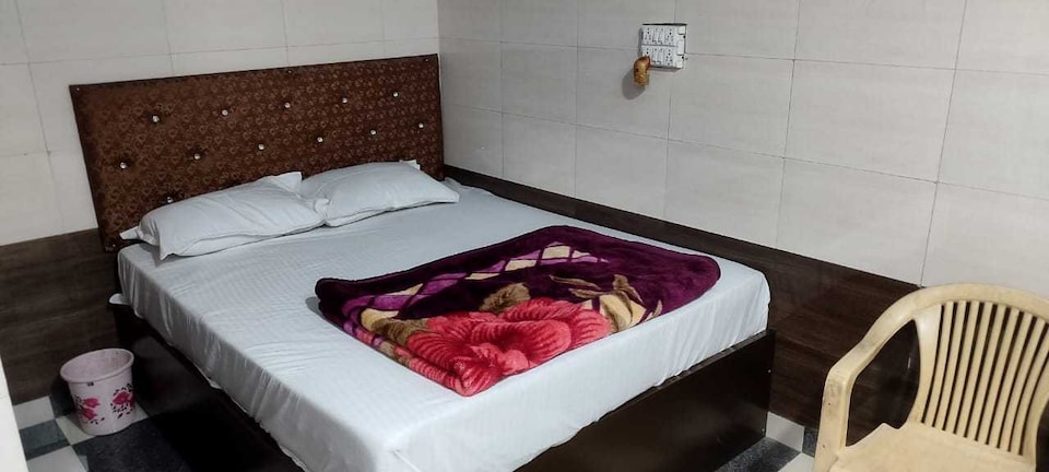 SPOT ON Hotel DE Ark, Meerut, Meerut