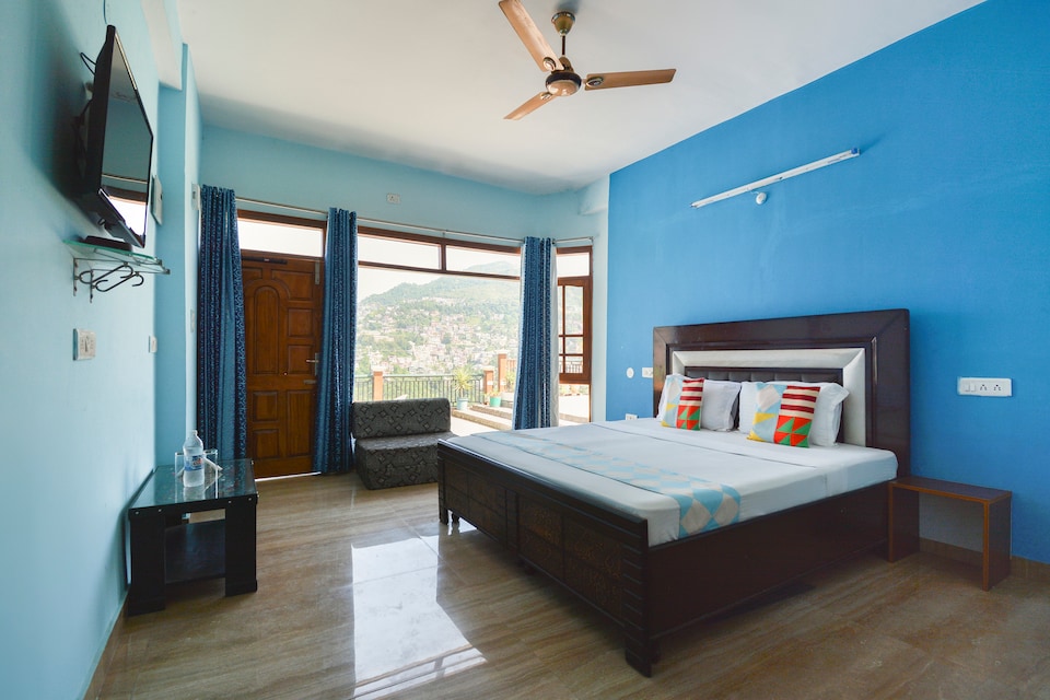 OYO Home 12485 Cosy Stay, Solan, Solan