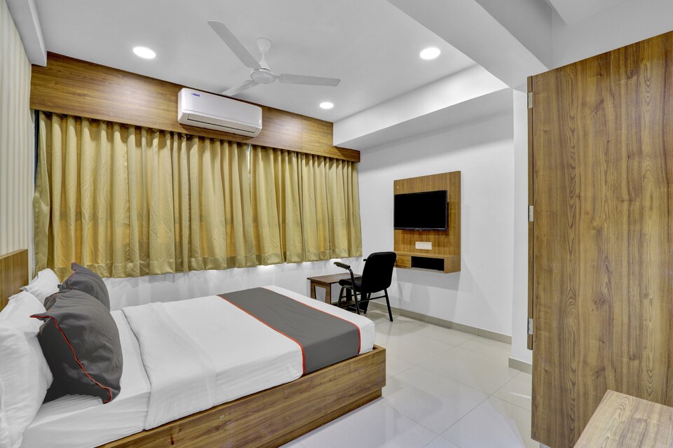 POP 80476F Hotel Royal Mansion, Gandhinagar, Gandhinagar