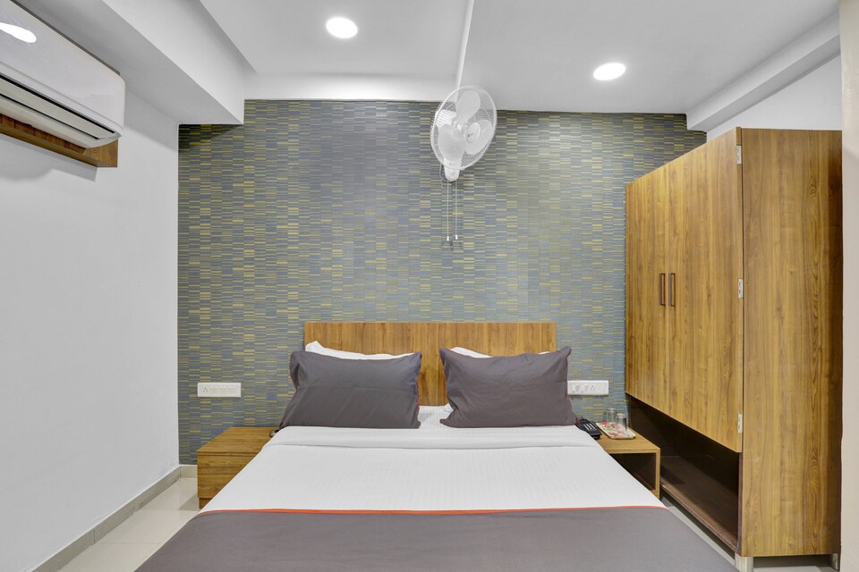 POP 80476F Hotel Royal Mansion, Gandhinagar, Gandhinagar