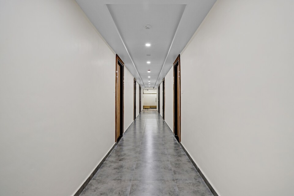 POP 80476F Hotel Royal Mansion, Gandhinagar, Gandhinagar