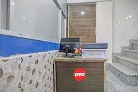 Hotel O Malik House Red Apple Rooms