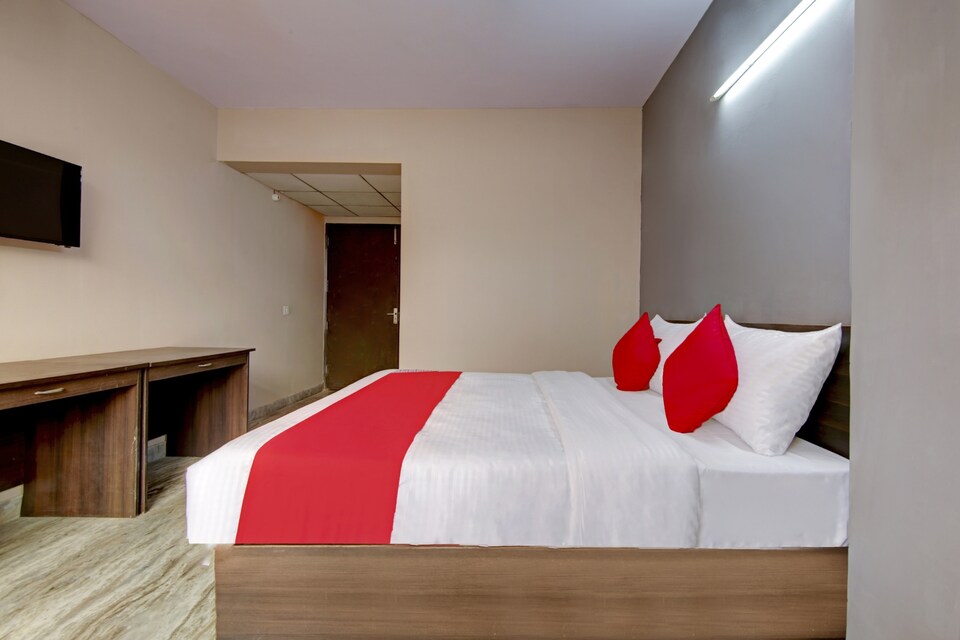 Live on DEL5148, Saket Delhi, Delhi