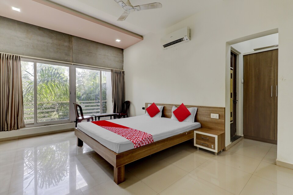 Hotel O Nandan Resort, Mudhol, Mudhol