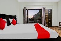 Flagship Magic View Guest House