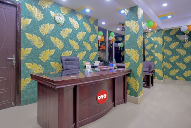 Hotel O ALISHA LODGE