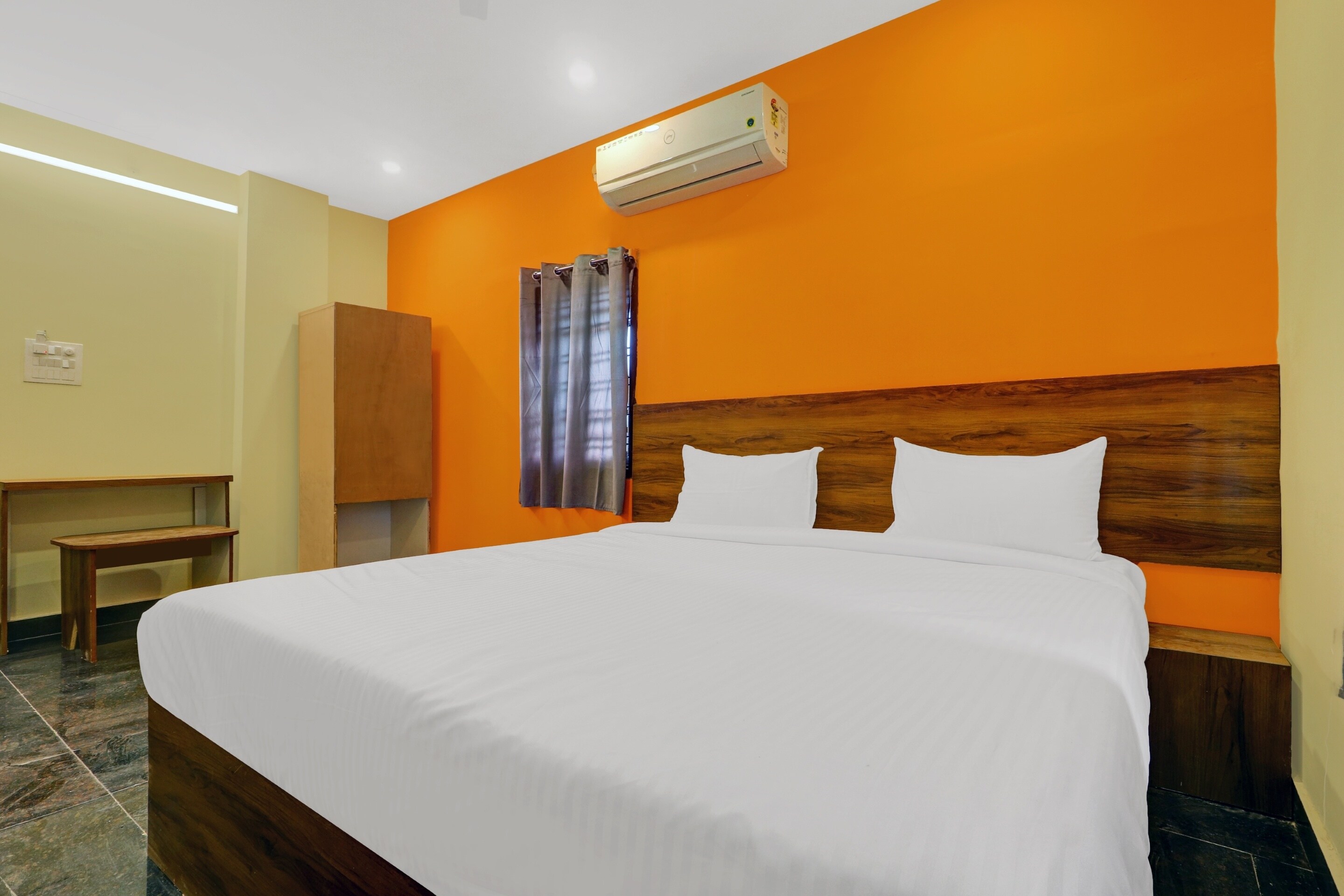 Flagship Hotels in Kachiguda Railway Station, Hyderabad Starting ₹549