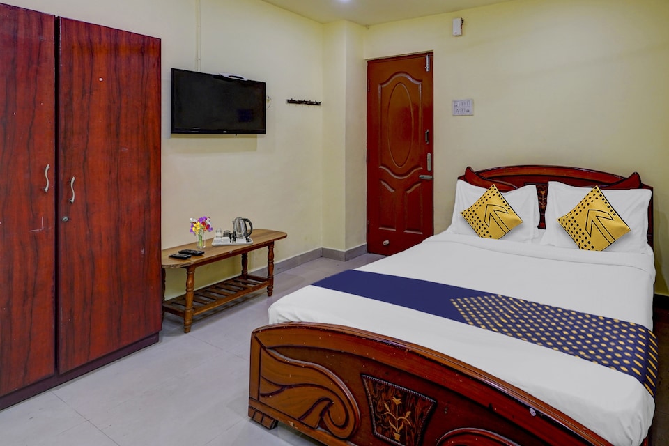 LIVE AS CHN2443, Vadapalani Chennai, Chennai