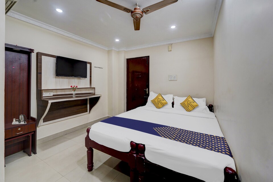 LIVE AS CHN2443, Vadapalani Chennai, Chennai