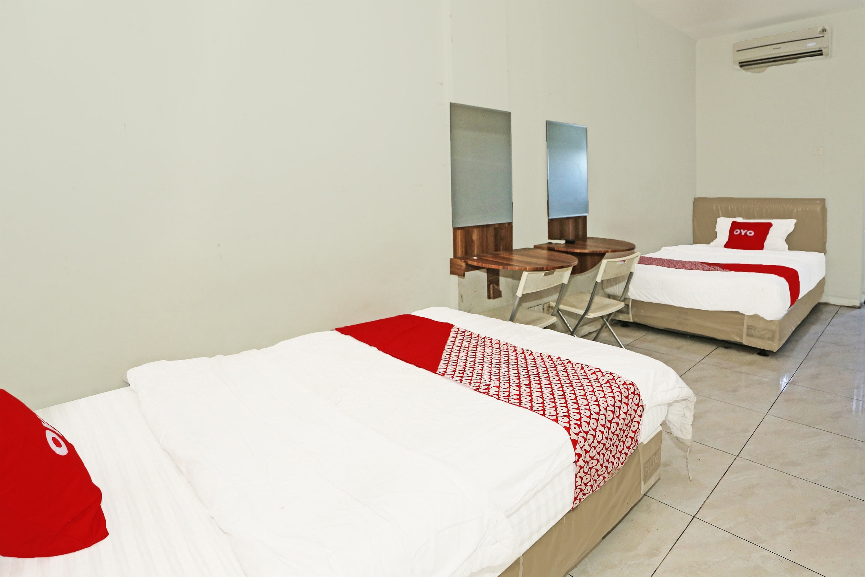 Hotels in Siloam Hospitals Lippo Village, Tangerang Starting Rp50000