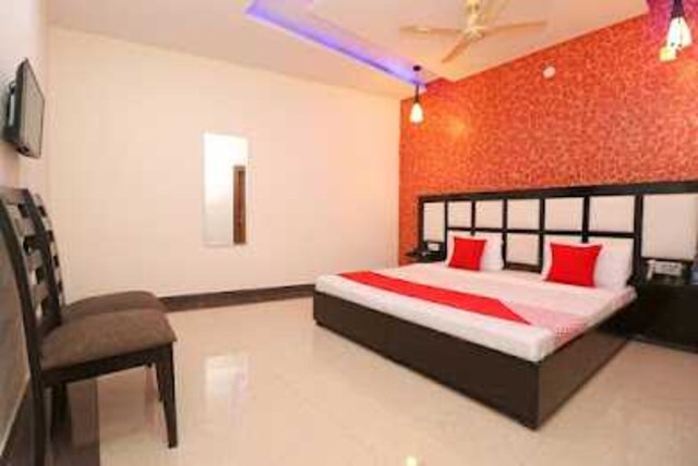 OYO Flagship 804918 Hotel Chawla's 7 Star Inn