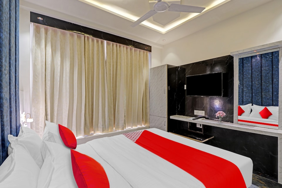 OYO Flagship Hotel Premium Villa, Infocity Gandhinagar, Gandhinagar