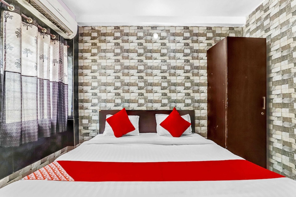 OYO Hotel Adventure Residency, Greater Noida, Noida