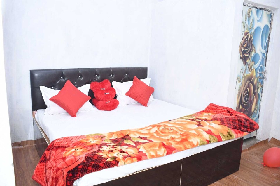 OYO Hotel Sunshine, Bulandshahr, Bulandshahr