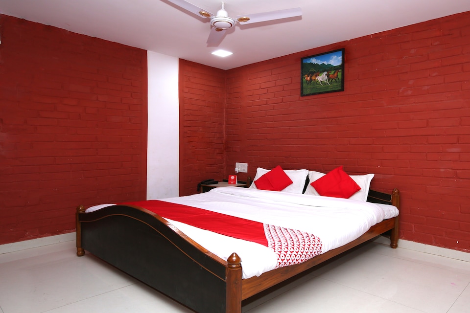 OYO 12498 Hotel Sea Rock, Vijay Nagar - Jabalpur, Jabalpur