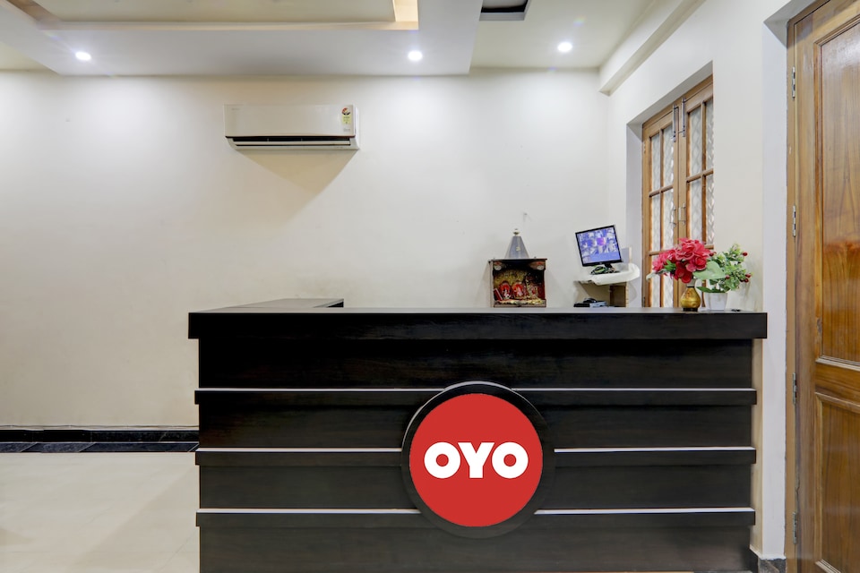 Flagship Hotel New Pratap Inn Near Indira Nagar Metro Station, Gomti Nagar Lucknow, Lucknow