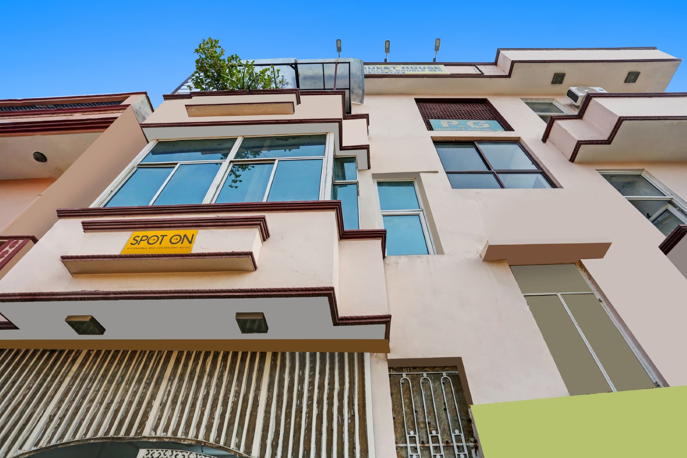 Spot On Hotels in Guru Dronacharya Metro, Gurgaon Starting ₹399