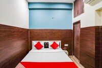 Hotel Aura Residency