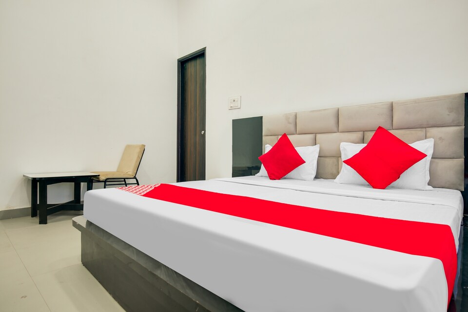 Flagship Hotel Golden Gate, Amritsar Bus Stand, Amritsar