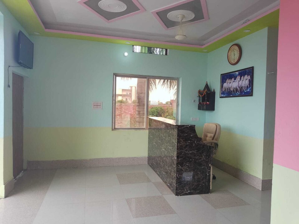 OYO Hotel Comfort Inn, Aligarh, Aligarh