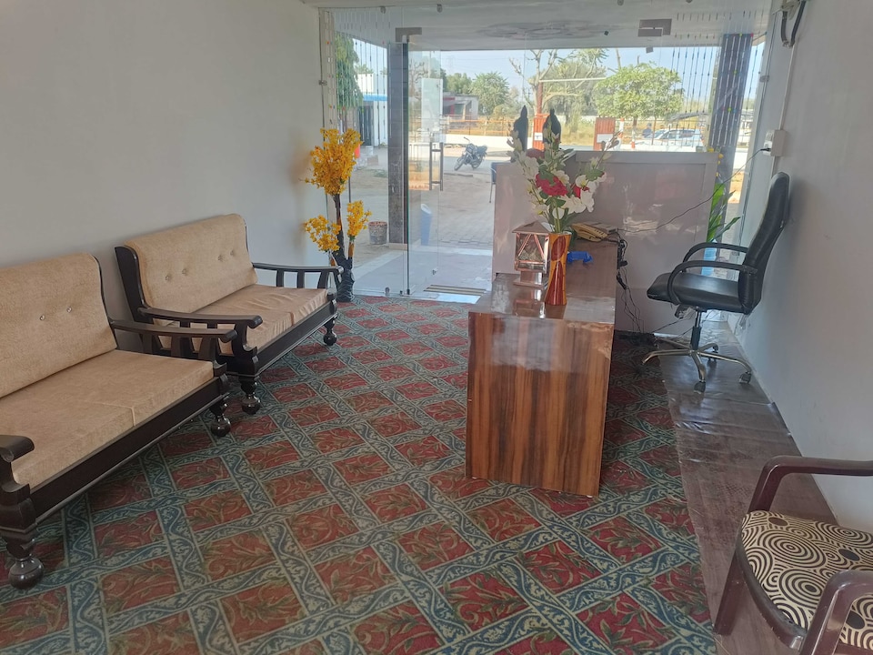 POP 80511J Palki Hotel And Marriage Palace , Chirawa, Jhunjhunu